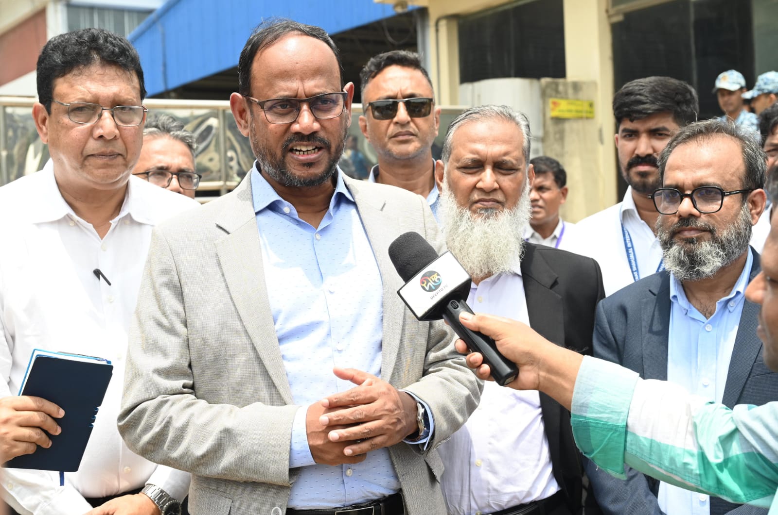 দেশের চাহিদা মিটিয়ে প্রাণিসম্পদ পণ্য রপ্তানিই সরকারের লক্ষ্য